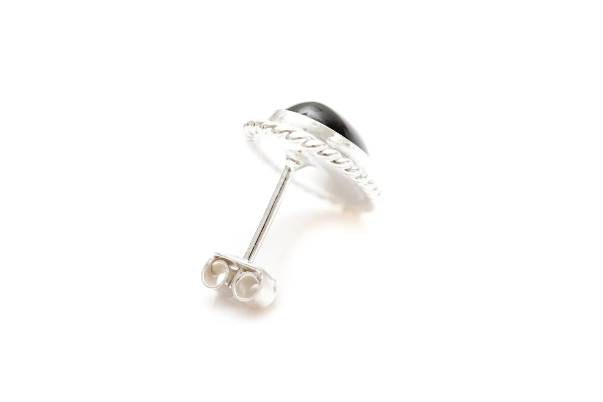 81537722