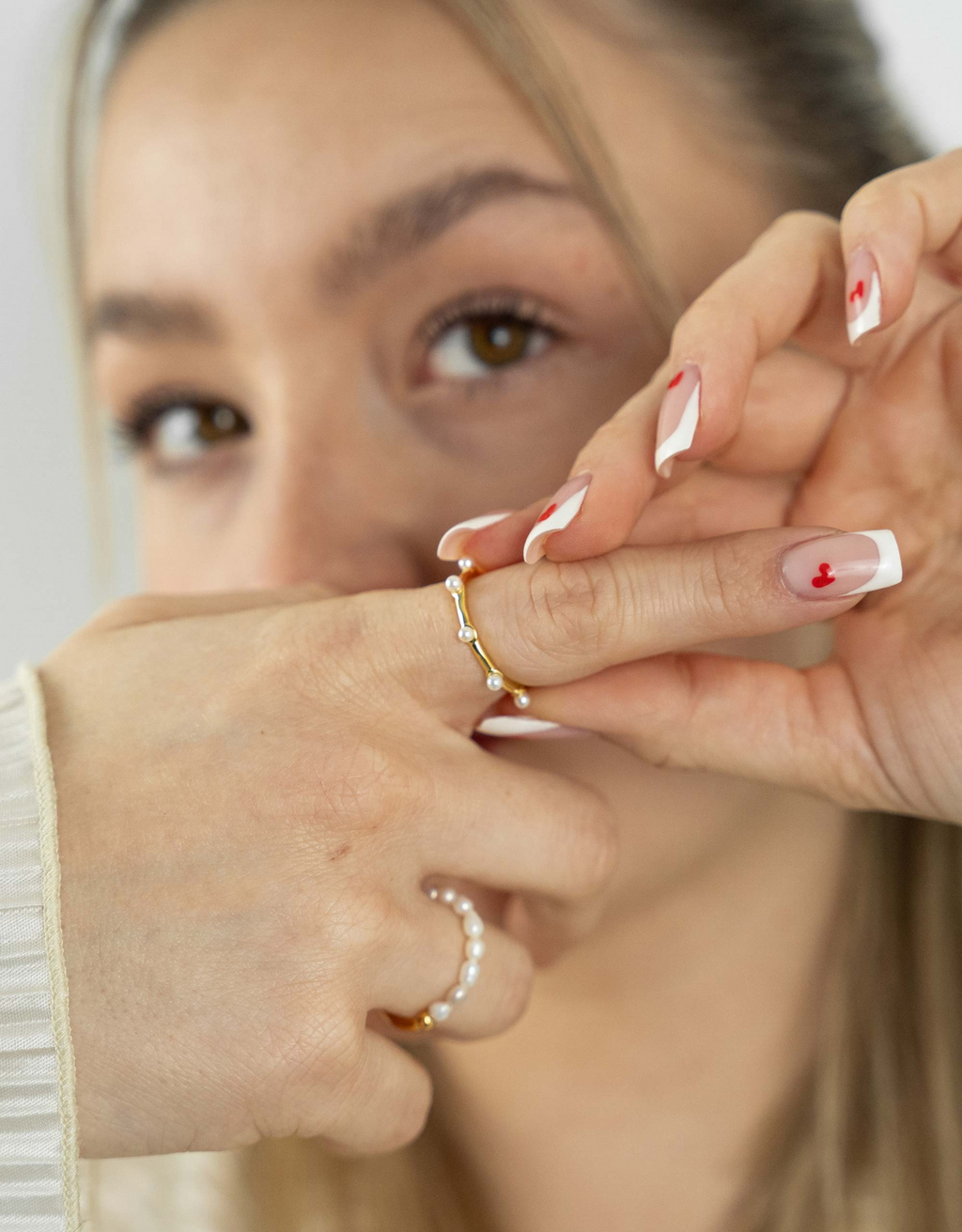 81537762