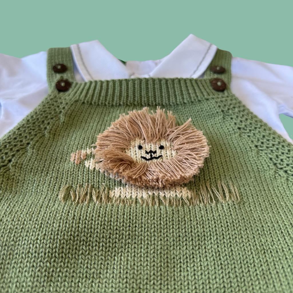 The lion short sleeved set