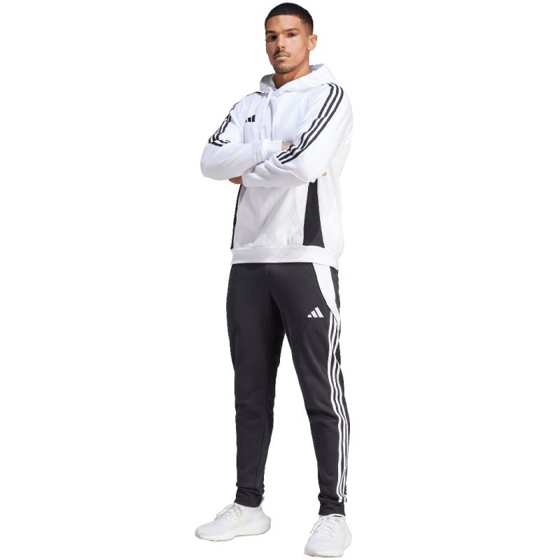 81543693