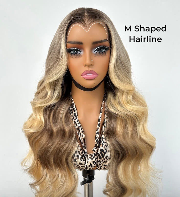 THE SIENNA 
Ash Blonde Melt Wave Wig